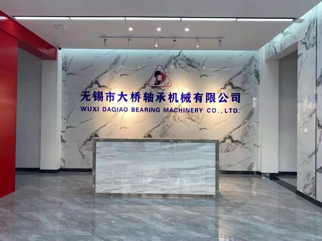 Wuxi-Daqiao-Office-Building-Hall